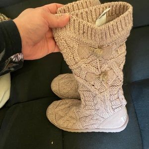 UGG Pink knit boots